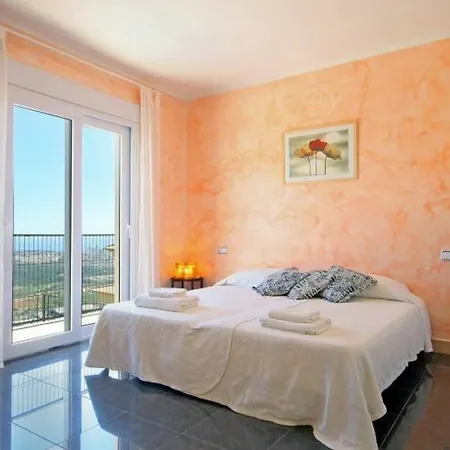 In Calpe, Alicante 103816 By Mo Calpe
